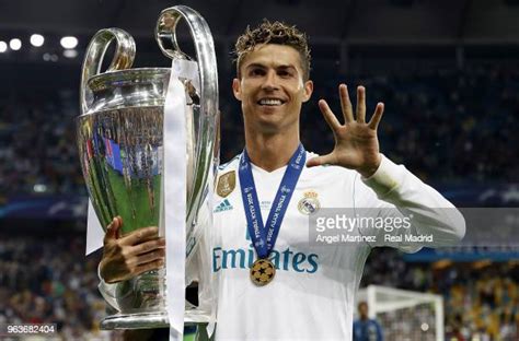 Cristiano Ronaldo Trophy Photos And Premium High Res Pictures Getty
