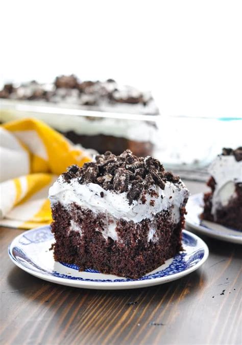 While the cake is cooling whisk milk and pudding together until smooth. Oreo Poke Cake | Recipe (With images) | Pudding poke cake ...