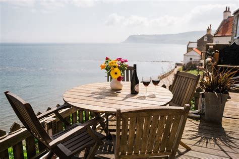 Book safely and easily today and save up to 40%. Cottage Availability - Robin Hoods Bay Cottages