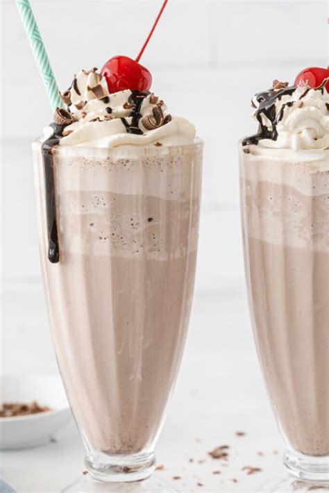 The Best Chocolate Milkshake Recipe Recipes For Holidays