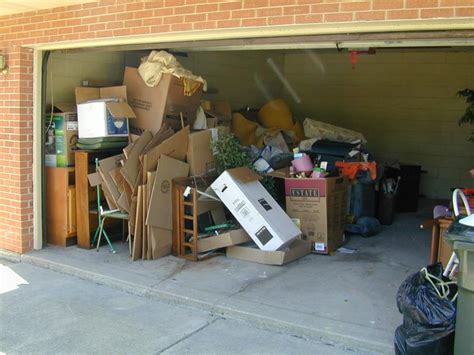 Can A Junk Removal Service Help When Cleaning Out Your Garage
