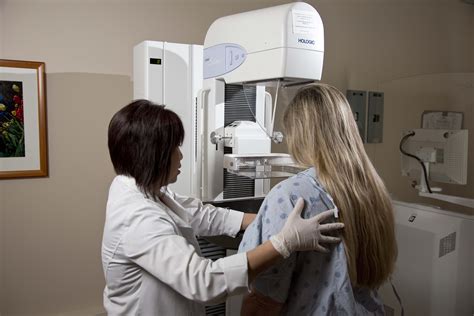 Shorter Radiation Course Recommended For Early Stage Breast Cancer