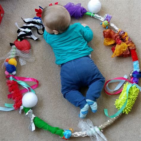 Sensory Hoop Nouveaux Bébés Activite Bebe Jeux Bebe