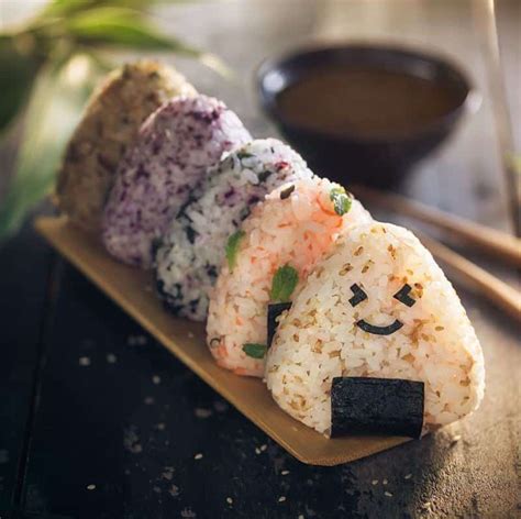 14 Must Try Onigiri Fillings Ideas And How To Make It