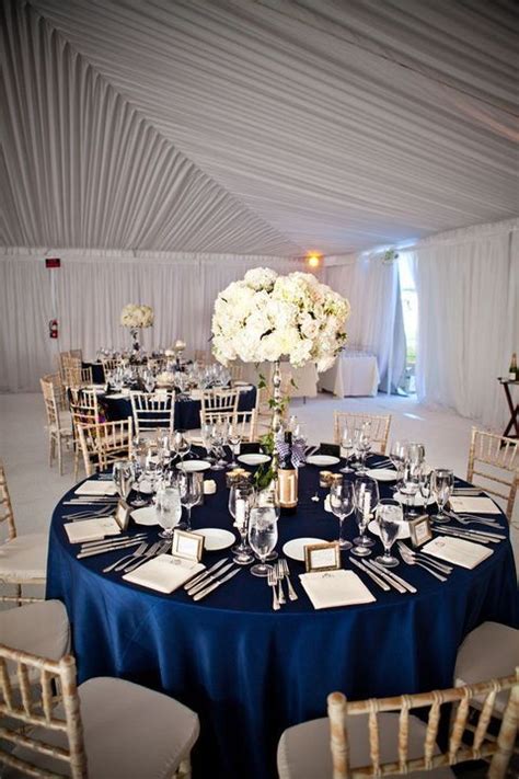 57 Extremely Elegant Navy And White Wedding Ideas | Blue themed wedding
