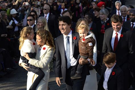 justin trudeau is sworn in as prime minister of canada the new york times