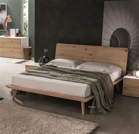 Struttura letto matrimoniale in legno con testiera nero laccato. Letto matrimoniale SL-PJ TALAK rovere nodato