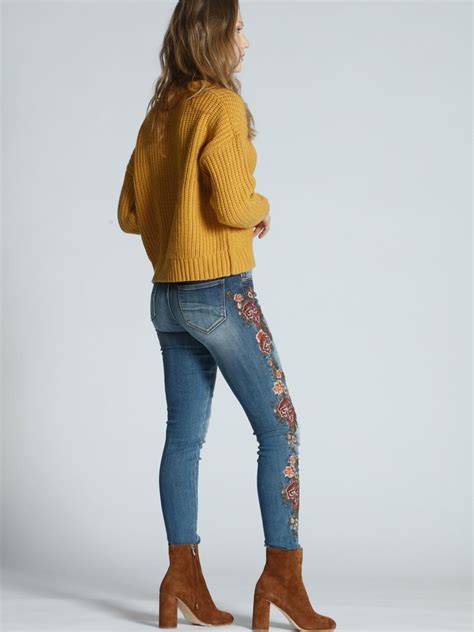 Driftwood Skinny Jeans Jackie Tobacco And Wine Medium Wash