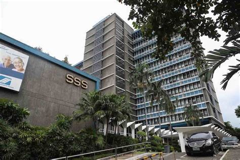 In addition, the unemployment rate is forecast to hit four per cent in 2020 compared to 3.2 per cent during the 1997 asian financial crisis and on the other hand, the report mentioned the proportion of workers aged 40 and above who are registered with socso actually decreased by four per cent in 2019. SSS to hike contribution rate to 12% in 2019 - Philippine ...