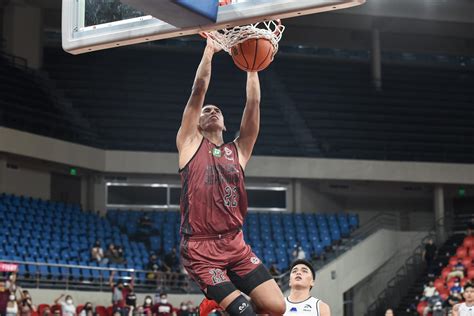 Up Escapes Adamson In Ot La Salle Overpowers Ust For First Win Gma