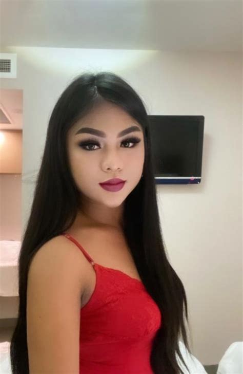 Ladyboys Shemale Top And Bottom Lavender