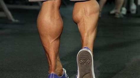 20 Best Calf Exercises And Workout For Building Bigger Calves