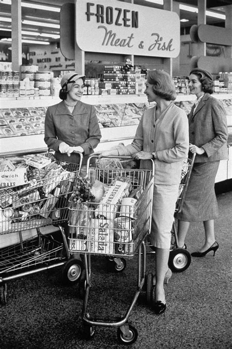 20 Rare Vintage Photos Of Grocery Stores That Will Amaze You Demilked