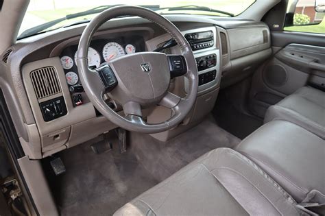 2004 Dodge Ram 3500 Photos