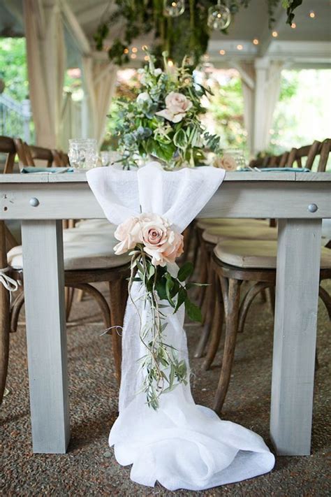 60 Wedding Table Runners That Will Wow Your Guests Hi Miss Puff