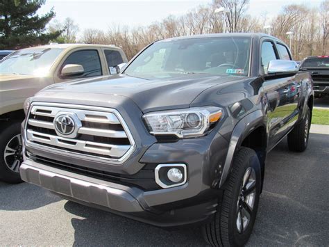 New 2019 Toyota Tacoma Limited Double Cab In East Petersburg 12415