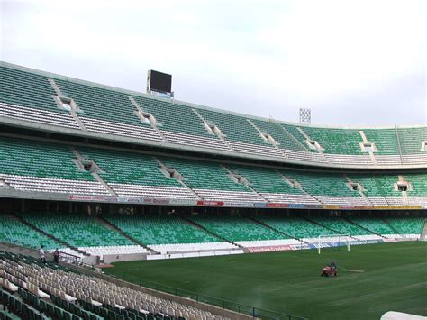 Real betis have deployed their facilities at their benito villamarin stadium as a logistics centre in the as outlined by cadena cope, the stadium will act as a reception and storage of protective face. Estadio Benito Villamarín - Info-stades