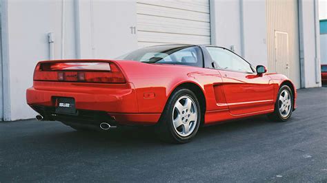 The Original Acura Nsx Development History And Driving The Icon Autoblog
