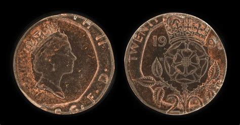 Rare 20p Coin Worth £1800 Found By Over The Moon Hull Man Hull Live