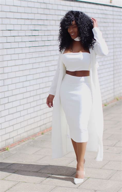 All White Party Outfit Ideas For Women 2022 ⋆