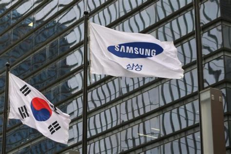 Samsung Electronics Flags One Third Drop In Q4 Operating Profit