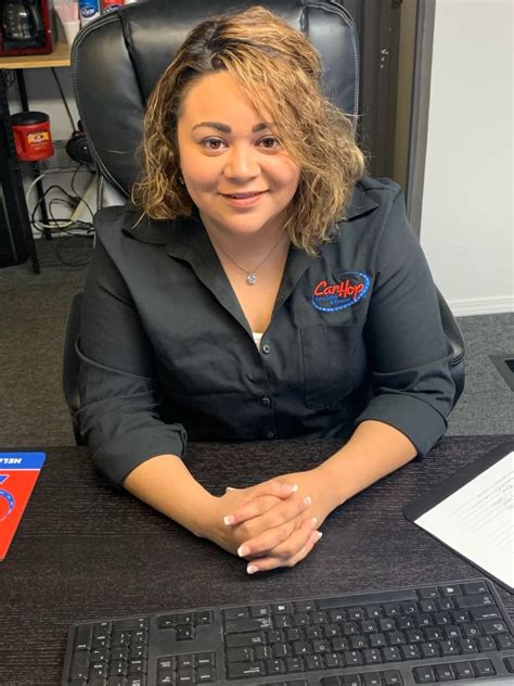 Auto dealerships offer a wide range of career opportunities for people with sales, technical, customer service and management skills. Buy Here Pay Here Car Lots in Kennewick, WA | Used Car ...