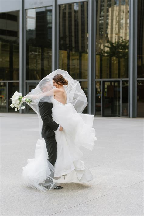 Think about what you want to look for, then place your idea on our. Tips for Awesome Wedding Poses on Your Wedding Day - Toronto Wedding Photographers