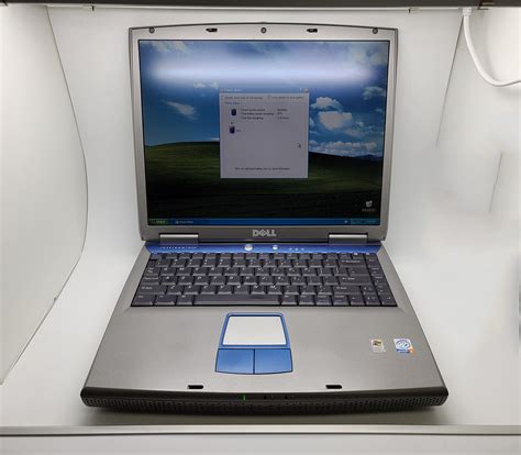 Vintage Dell Inspiron 5100 Pp07l Xp Laptop Pentium 4 266ghz 512mb Ram
