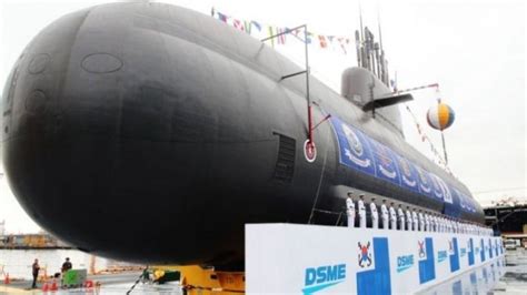 Korea Selatan Luncurkan Kapal Selam Rudal Pertama Miliknya