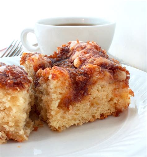 Delicious Cherry Coffee Cake With Crumb Topping Bunny S Warm Oven