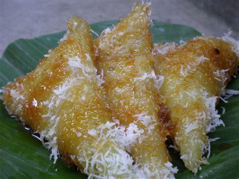 Indonesian Traditional Cakes: KUE LUPIS