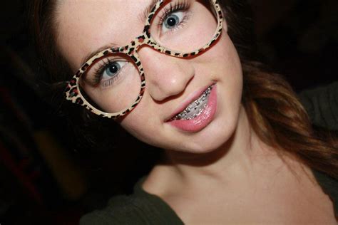 Pin By John Beeson On Girls In Braces Perfect Teeth Cute Frames Glasses