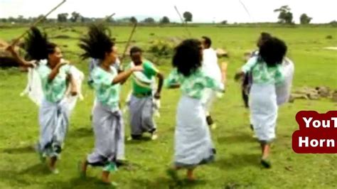 Ethiopian Traditional Music ክብረት በላይ ማየት ነው Youtube