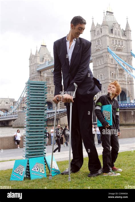 Sultan Kosen The Worlds Tallest Man Attends A Photocall To Launch The