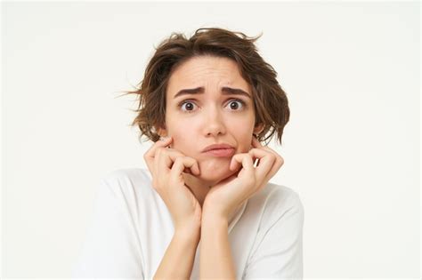 Free Photo Close Up Of Shocked Scared And Worried Young Woman