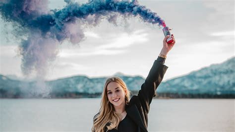 Fc Bayern Giulia Gwinn Bad Imnau Jonas Haid Vom Fotoshooting Zum Training Giulia Gwinn