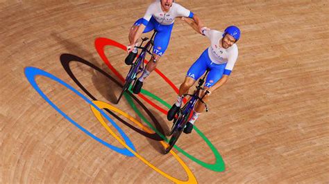 Cycling At Tokyo Olympics Italy Breaks World Record In Dramatic Finish