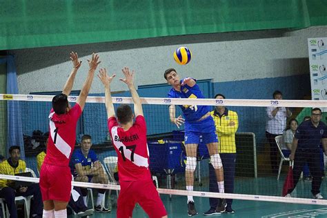 Argentinos y brasileños esperaban que el encuentro de hoy, a las 20.10, marcase el final del xviii campeonato sudamericano sub 20, algo así como una gran. Brasil debutó arrasando a Perú y Colombia, rival de hoy de ...