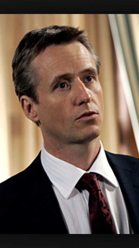 Linus Roache Law And Order Svu Law And Order Actors