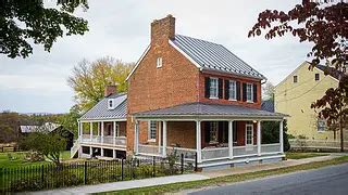 Feast Your Eyes On A Rehabbed House In Waterford Virginia National