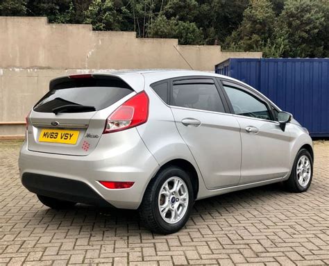 2013 Ford Fiesta 16 Titanium Econetic Tdci 16 Diesel Manual Silver £