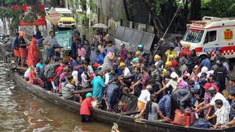Kerala Counts Its Losses 800000 Displaced At Least 239 Dead In