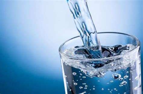 Menjaga Kesehatan dengan Air Minum yang Berkualitas