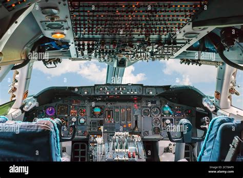 Inside Airplane Pilot Cabin Hi Res Stock Photography And Images Alamy