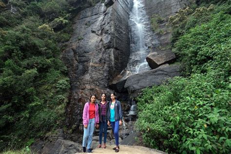 Lovers Leap Waterfall In Sri Lanka Lanka Excursions Holidays