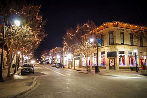 Experience The Holiday Lights In Downtown Lees Summit Downtown Lees