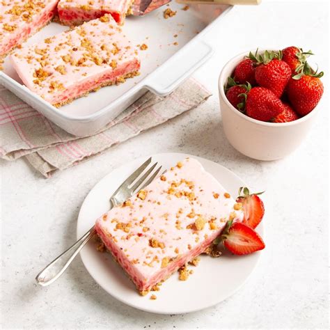 Frozen Strawberry Dessert Recipe How To Make It