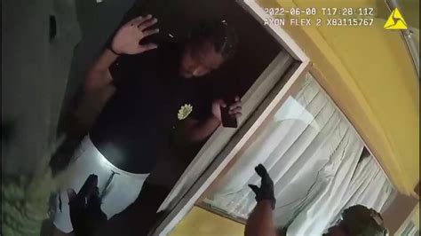 Police Bodycam Video Shows Tense Arrest Of Suspected Killer Youtube