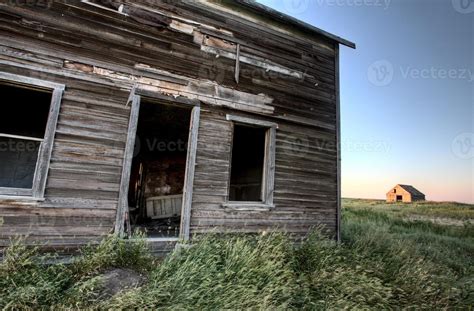 Abandoned Farmhouse Saskatchewan Canada 6033914 Stock Photo At Vecteezy