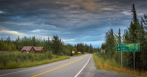 Taylor Highway | Interior Alaska Driving Guide | ALASKA.ORG